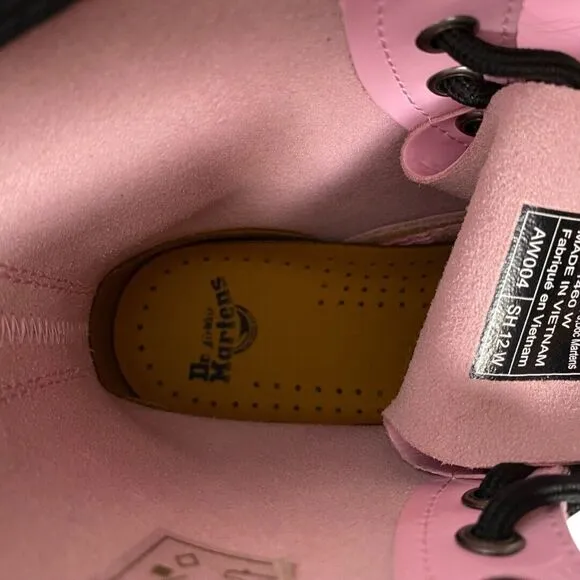 Dr. Martens Boots Womens Size 5 Pink Patent Leather  Lace Up WPSU