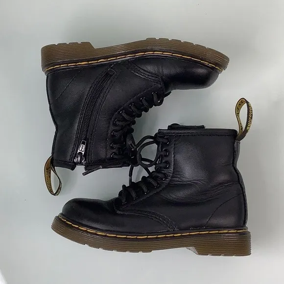 Dr. Martens Brooklee Combat boots zip up leather toddler size 9