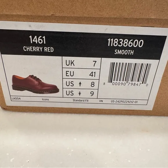 Dr Martens Classic 1461 Cherry Red Oxblood Oxford Shoes Mens 8 Womens 9 NEW