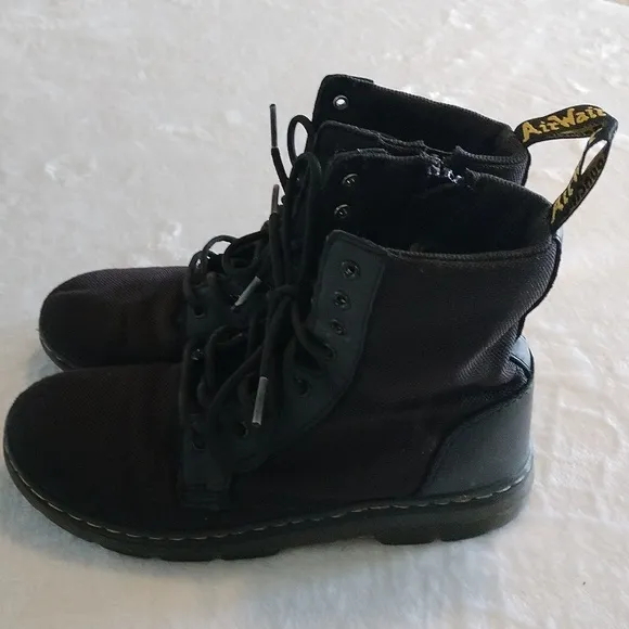 Dr. MARTENS Combat boots size 4m