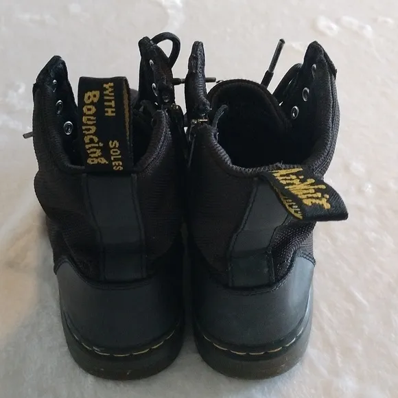 Dr. MARTENS Combat boots size 4m