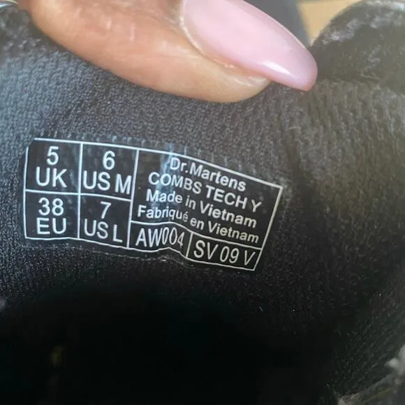 Dr. Martens Combs Tech Y Black Combat Boots - M 6- W 7