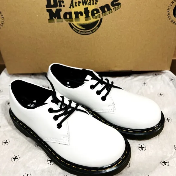 Dr. Martens Derby shoes for kids