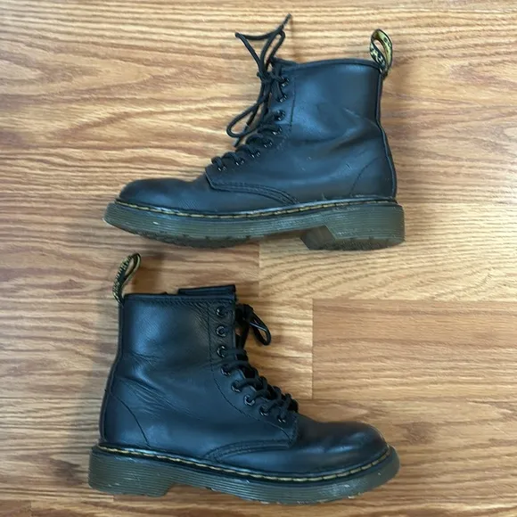 Dr. Martens Doc Martens Junior 1460 Black Leather Lace Up Boots Size 13