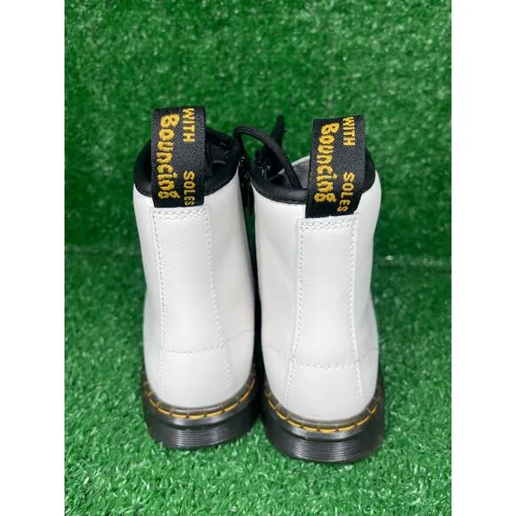 Dr. Martens Docs 1460J Kids Youth Combat Boots White Soft Leather Zip Sz 3Y