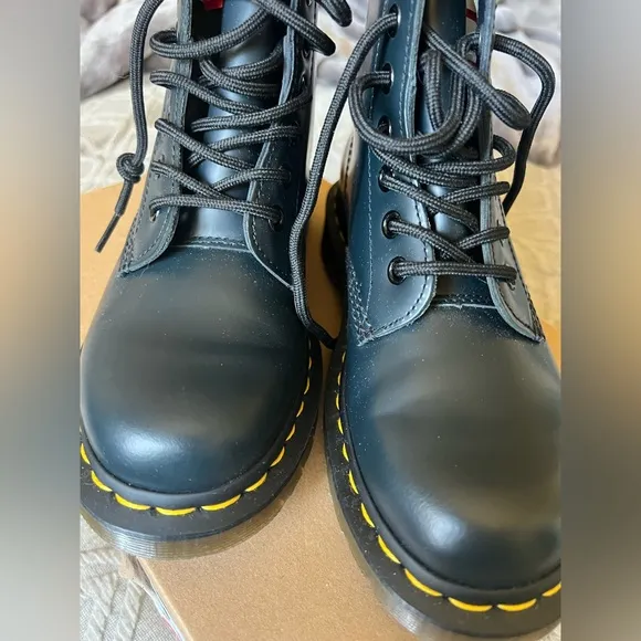 Dr Martens Docs Smooth Leather Lace up Boots 1460