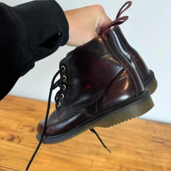 Dr. Martens Emmeline Arcadia Cherry Lace Up Leather Combat Boots Size 6