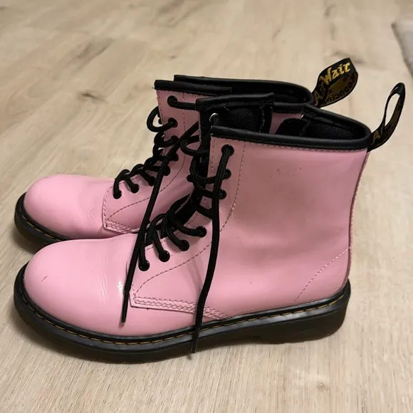 Dr. Martens Girl's Patent Leather Pink Combat Boots US Size 4 Style 1460 J