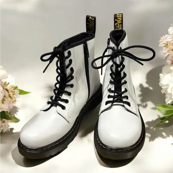 Dr. Martens Girls White Lace-Up Boots. NWOB. Size 4.