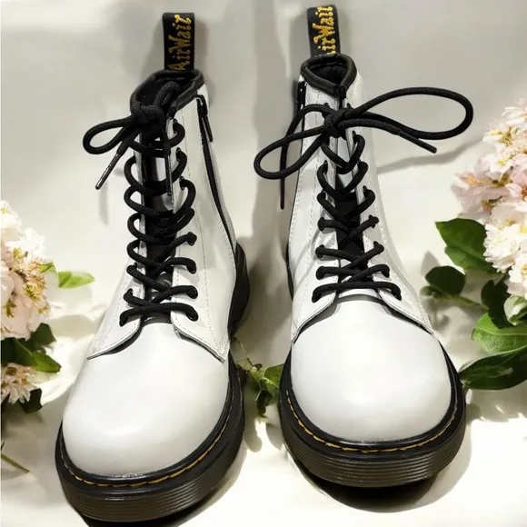 Dr. Martens Girls White Lace-Up Boots. NWOB. Size 4.