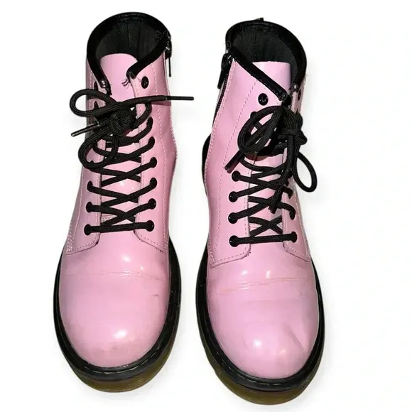 Dr. Martens gir’s 1460 pink ankle patent leather Boot Size 4M