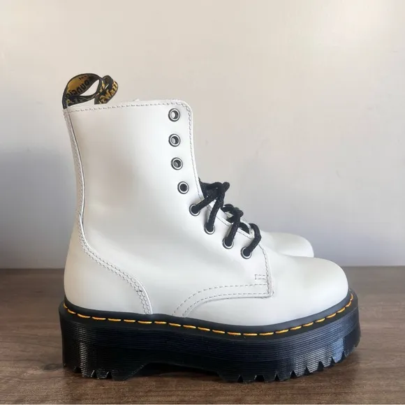 Dr. Martens Jadon Smooth Leather Unisex Boot Size 6 or 5 #463A