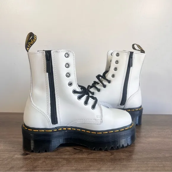 Dr. Martens Jadon Smooth Leather Unisex Boot Size 6 or 5 #463A