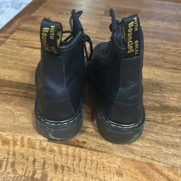 Dr Martens JUNIOR 1460 SOFTY T LEATHER LACE UP BOOTS size 1