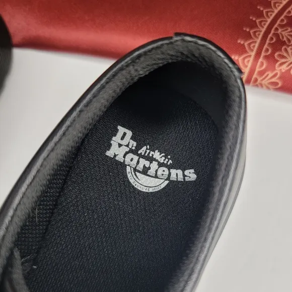 Dr Martens Kamron Velcro Oxford Shoes Kid's Size 1