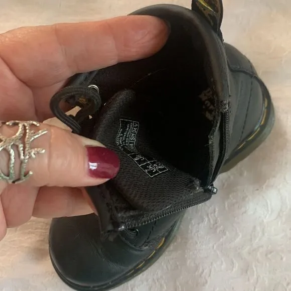 Dr. Martens Leather Combat Boots Black Kids Size 8 Zipper Laces