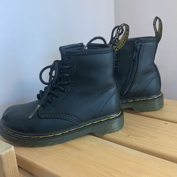 Dr. Martens Leather Combat Boots Black Kids Size 8 Zipper Laces