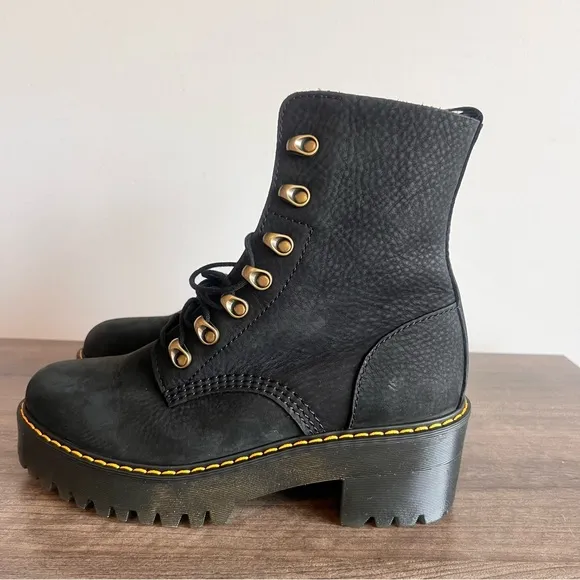 DR. MARTENS Leona Black Nubuck Leather Women's Boot Size 9 #319A