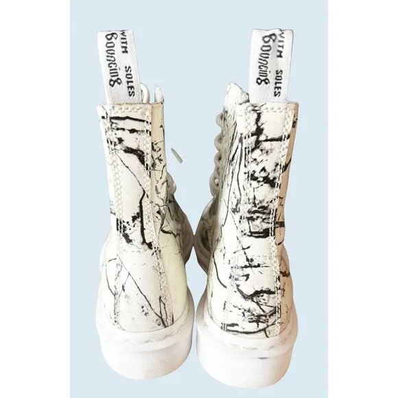 DR MARTENS Pascal Lace Up Combat Boots White Patent Marble Size 6