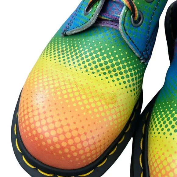 Dr. Martens Pascal Pride Rainbow Combat Leather Boots Women's 7 Men's‎ 6 FLAWED