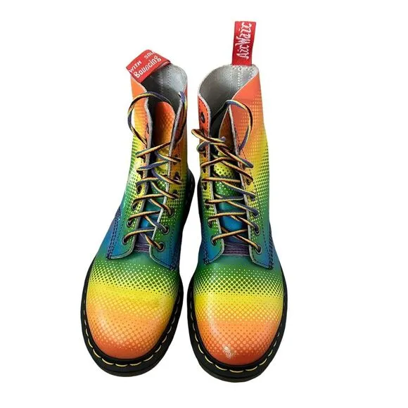 Dr. Martens Pascal Pride Rainbow Combat Leather Boots Women's 7 Men's‎ 6 FLAWED