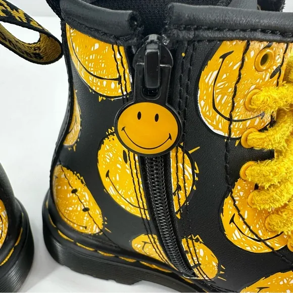 Dr Martens Toddler 1460 Smiley Hydro Leather Lace Up Boots Yellow Black Kids 8