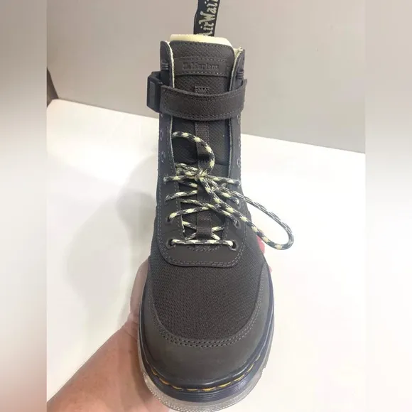 Dr. Martens Unisex Combs Tech Combat Leather Boots