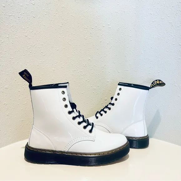 Dr. Martens Unisex Zavala White Patent Leather Combat Boots Sz 9 W 8 M NEW