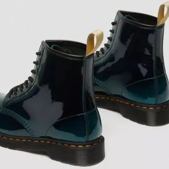 Dr. Martens  Vegan 1460 Gloss Lace Up Boots. Sz: 5