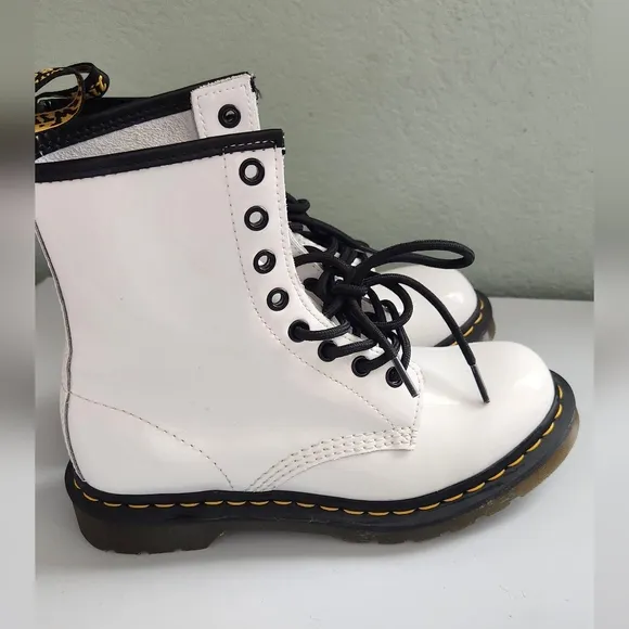 Dr Martens White Lace-Up Boots Women's Size 7