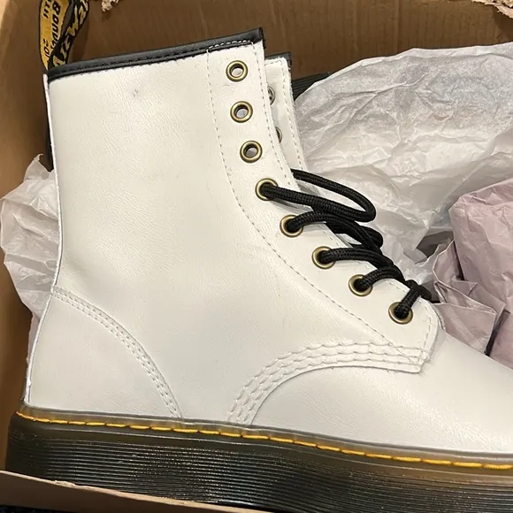 Dr. Martens White Lace Up Combat Boots Size 8 Mens Size 9 womens new in box