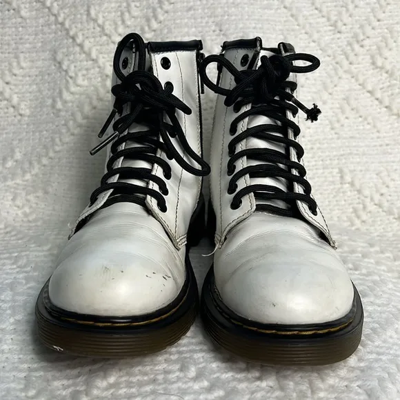 Dr. Martens White leather lace up boots kids size 2