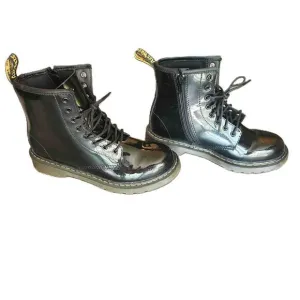 Dr Martens Womens Black Patent Leather Combat Lace Up Zipper Boots Size 5