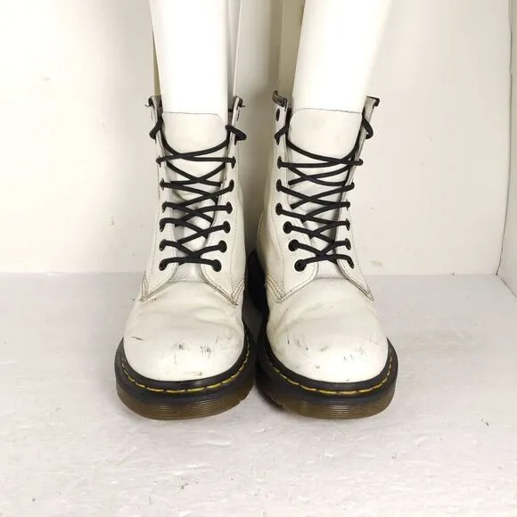 Dr. Martens Women's Pascal US7 White Leather Lace Up Ankle Combat Boots