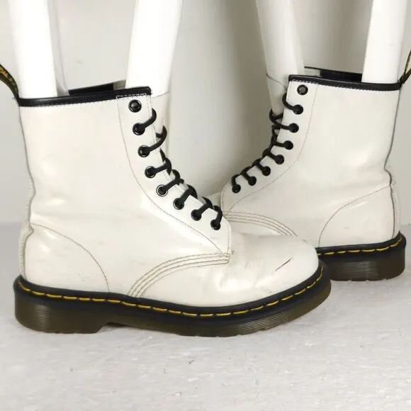 Dr. Martens Women's Pascal US7 White Leather Lace Up Ankle Combat Boots