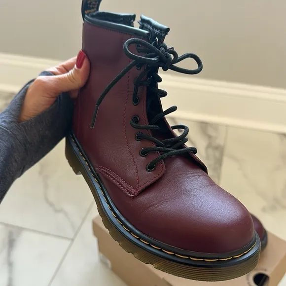 Dr. Martens Women’s  size 5 Lace up boots . Like Brand New