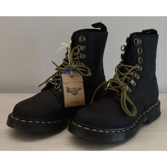 Dr. Martens Women's Sz 6 Black 1460 Pascal Wanama 8-Eyelet Combat Boots