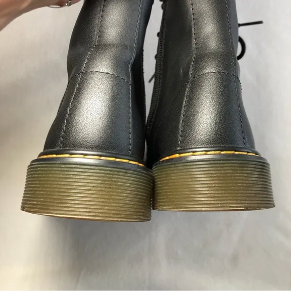 Dr. MARTENS Youth Black 1460Y Leather Lace Up Boots Sz Boy 5 Girl 6