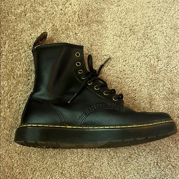 Dr. Martens Zavala Combat Boots M9 L10