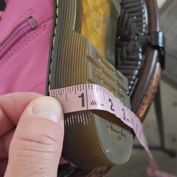 DR. MARTENS ZAVALA COMBAT BOOTS PINK Ladies Size 5