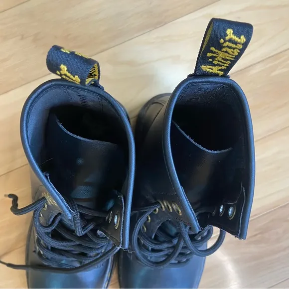 Dr Martens Zavala Leather Combat Boots Womens Sz 6 Black Lace Up
