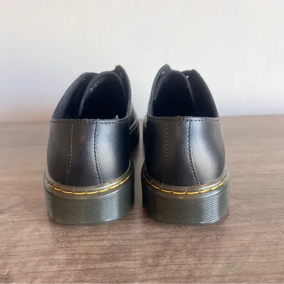 Dr. Martens Zavala Lo Unisex Oxford Size 7 or 8 #242629