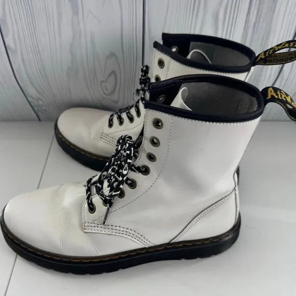 Dr Martens Zavala White Combat Boots Womens 8 Leather Lace Up Ankle Punk
