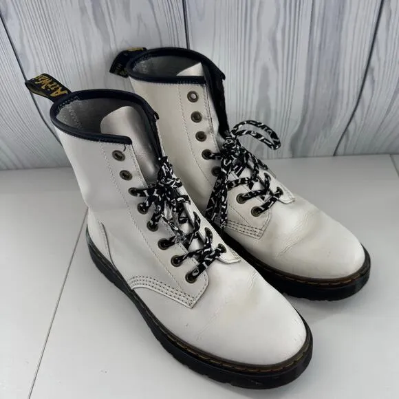 Dr Martens Zavala White Combat Boots Womens 8 Leather Lace Up Ankle Punk