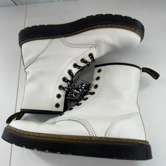 Dr Martens Zavala White Combat Boots Womens 8 Leather Lace Up Ankle Punk