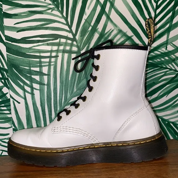Dr. Martens Zavala White Leather Combat Boots Women’s US 7