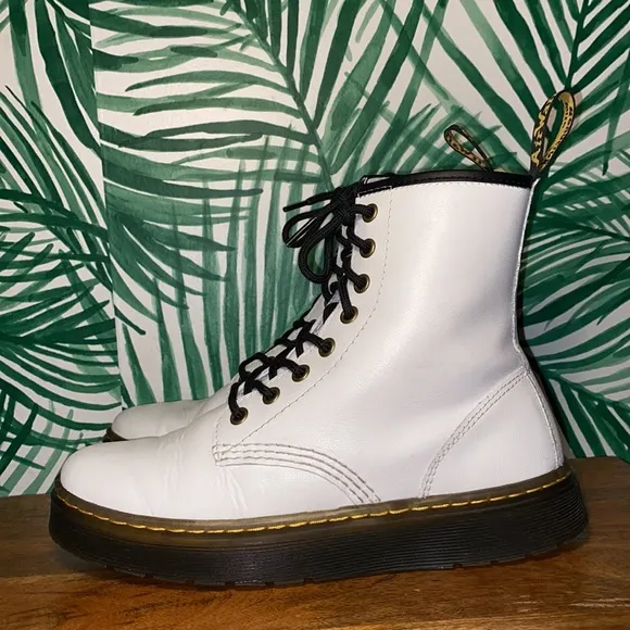 Dr. Martens Zavala White Leather Combat Boots Women’s US 7