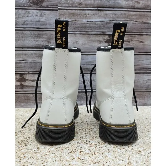 Dr. Martens Zavala White Leather Women's Combat Boots Size 6