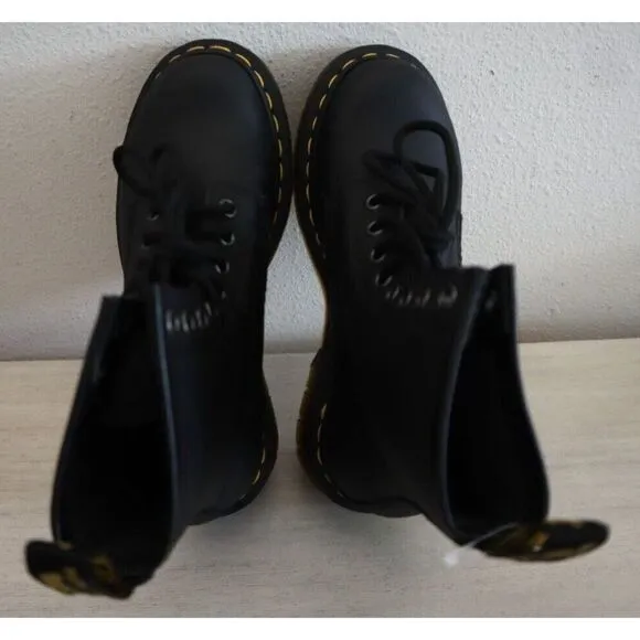 Dr. Martens 11821 Women's Sz 5 Black Smooth Leather 1460 Lace-Up Boots