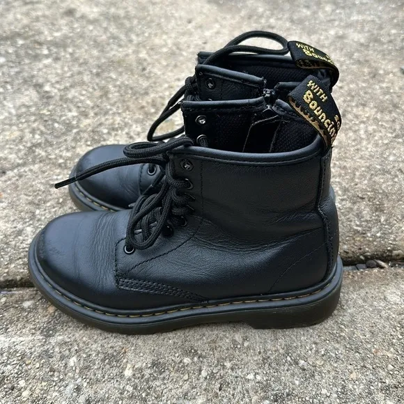 Dr. MartensKids' 1460 Softy T Leather Lace-Up Combat Boots Size US 1
